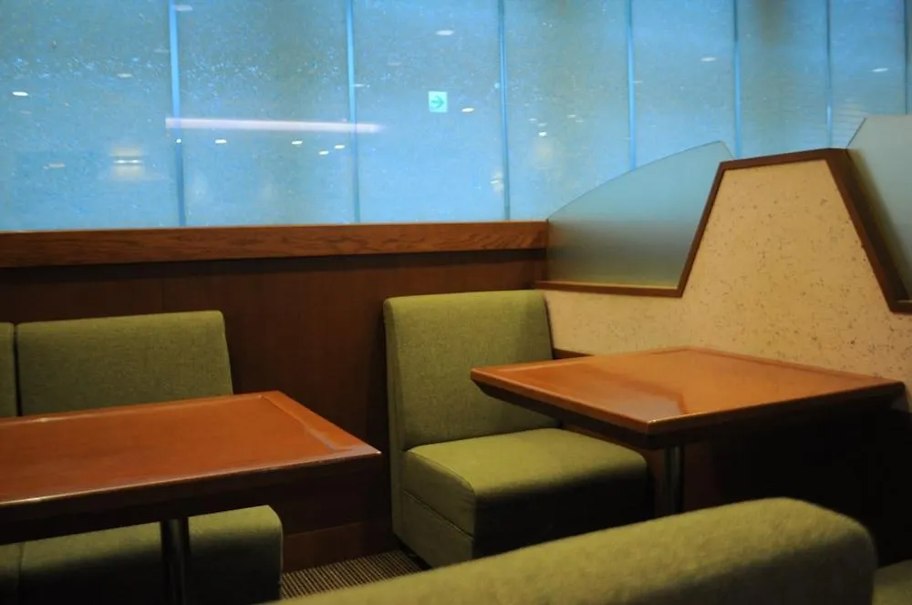 Asahikawa Business Hotel 2*,